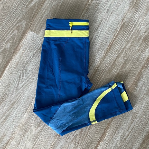 Lululemon inspire crop II leggings - Picture 3 of 5